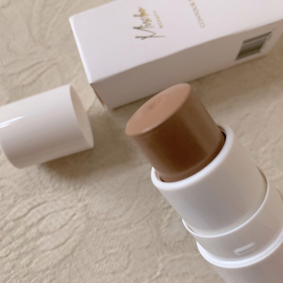 Mischo Beauty Cream Contour Bronzer Stick in Light BNIB - Picture 6 of 10
